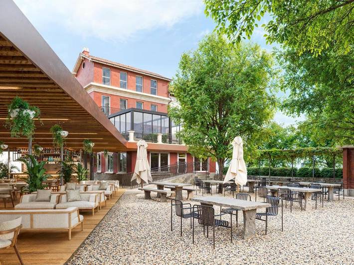 Chambre d’hôte pour 2 personnes, avec balcon et jardin à Locarno