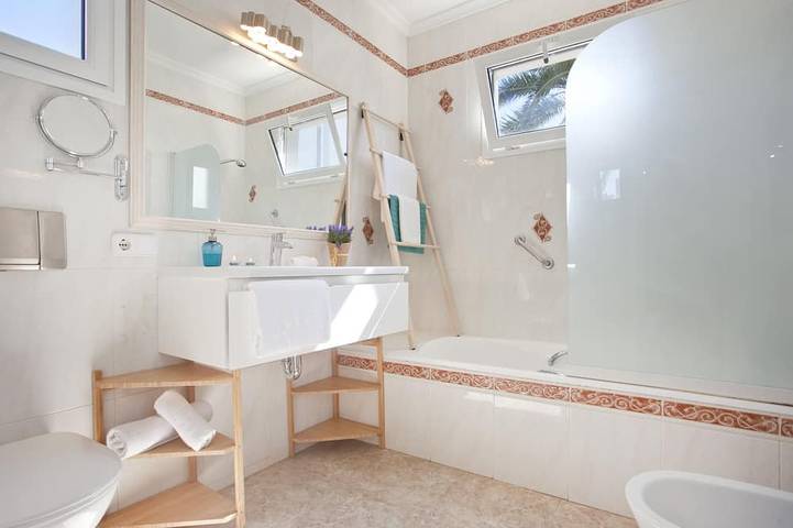Bungalow für 6 Personen, mit Balkon und Pool sowie Garten in Cala d'Or - 4
