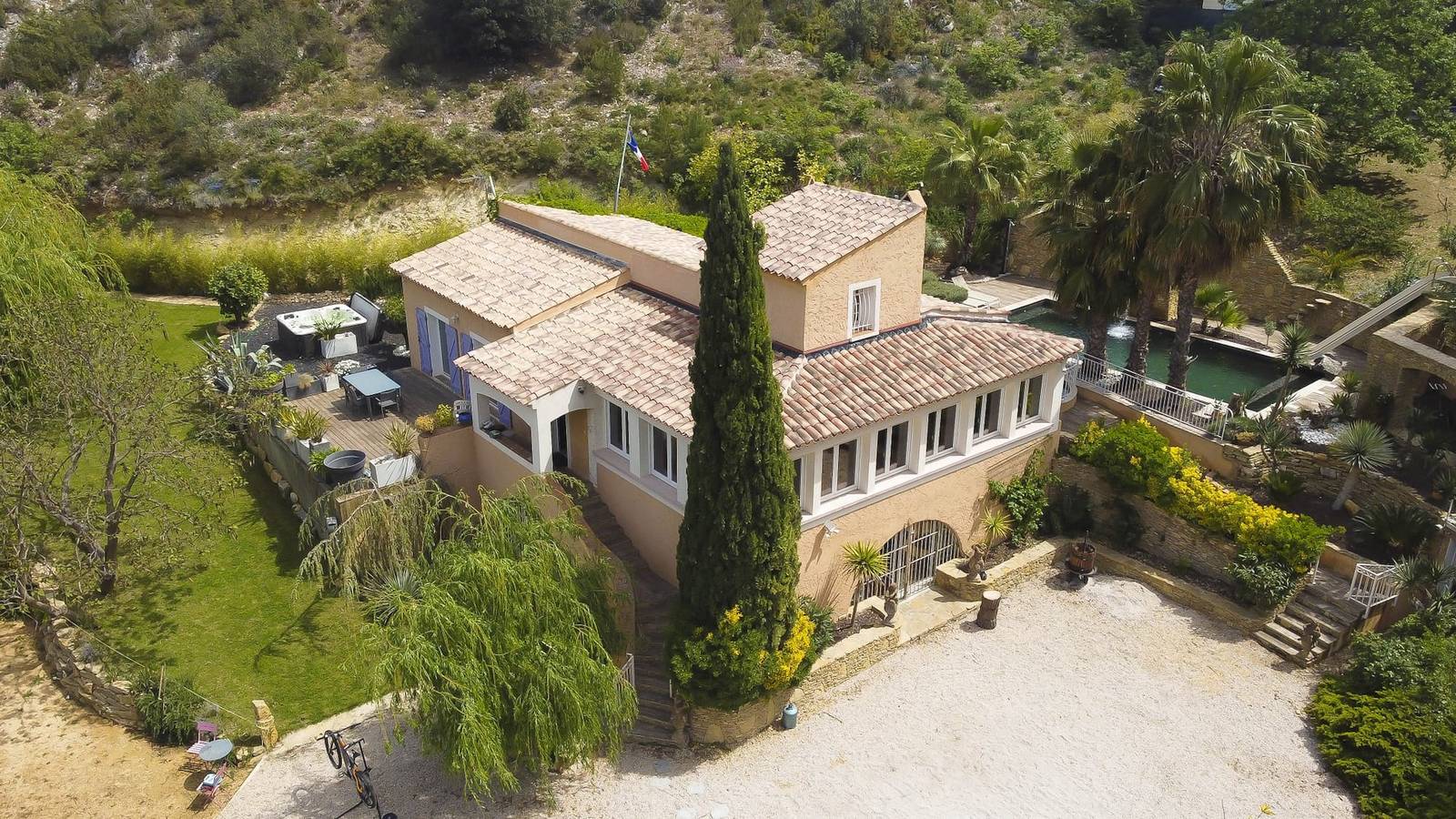 Elegante Villa mit Pool in Aubagne - Jacuzzi Inkl. in Aubagne, Marseille und Umgebung