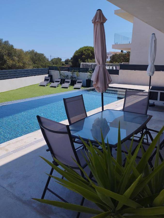 Ferienhaus für 5 Personen, mit Balkon und Terrasse sowie Garten und Pool in Portocolom - 4