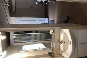 Camping pour 8 Personnes dans Hyeres, Région de Toulon, Photo 2