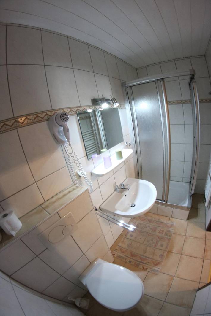 Ferienwohnung für 2 Personen, mit Balkon in Alf - 2