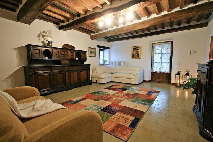 Cozy Tuscany farmhouse private pool up to 12 pax in Radicondoli, Siena e dintorni