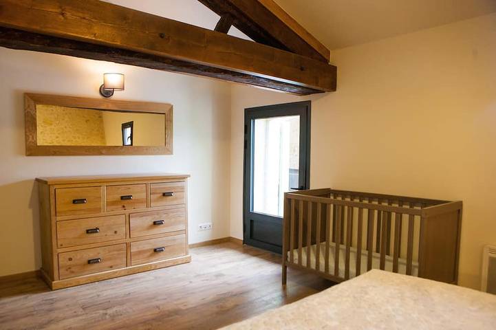 Location de vacances pour 10 personnes, avec jardin à Jau-Dignac-et-Loirac - 3