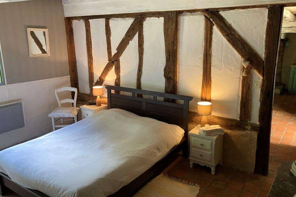Furnished cottage in the countryside in Nevoy, Montargis region