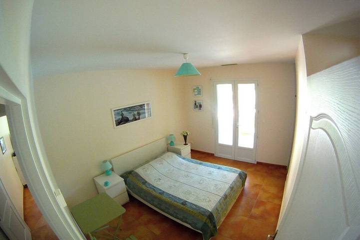 Villa lumineuse, climatisée, sur 9000m², piscine, tranquillité et repos assurés in Laroque-des-Albères, Côte méditerranéenne (France)