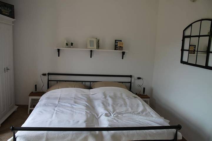 Ferienhaus für 4 Personen, mit Pool und Garten sowie Balkon in Lu Fraili di Sopra - 2