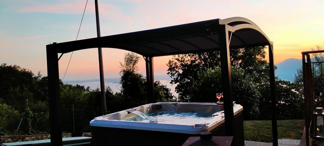 Gîte pour 5 personnes, avec balcon et jardin ainsi que vue sur le lac et vue à San Zeno di Montagna - 4