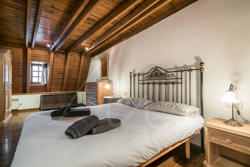 Casa Ferrera in Escuñau, viella e mijaran