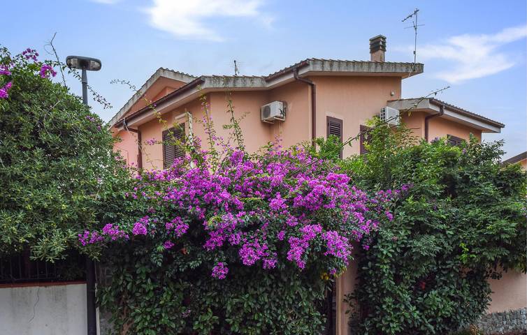 Ferienhaus für 7 Personen, mit Garten in Pizzo