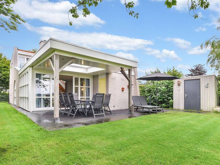 Ferienhaus für 8 Personen, mit Garten und Sauna, kinderfreundlich