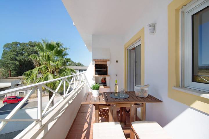 Appartement de vacances pour 4 personnes, avec jardin et bassin pour enfant