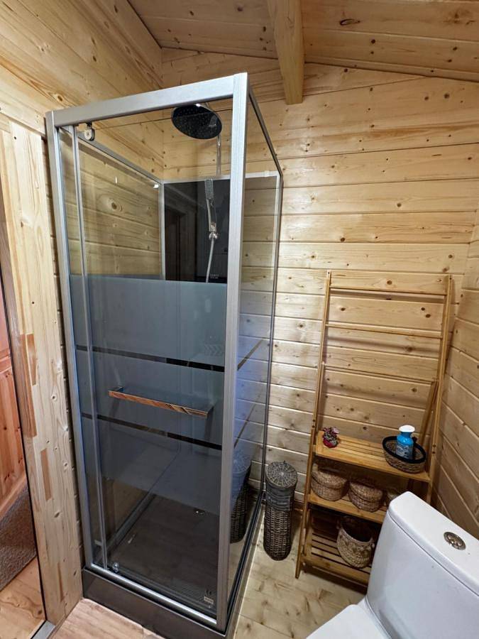 Les Nuits de Brocéliande Chalet de charme in Beignon, Région de Vannes