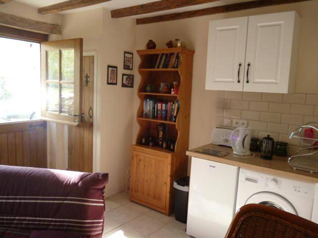 Gîte pour 2 personnes, avec jardin et vue à Châteaumeillant - 4