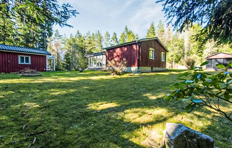 Ferienhaus für 6 Personen, mit Garten und Seeblick sowie Terrasse in Schweden - 3