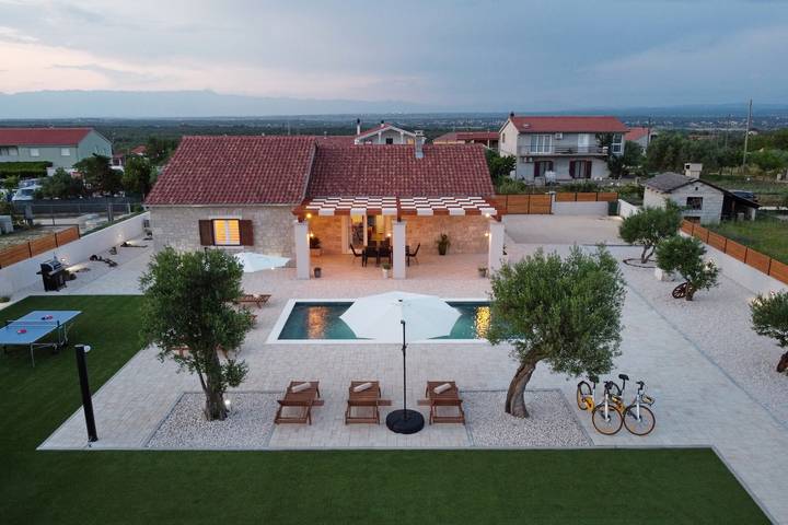 Ferienhaus für 8 Personen, mit Garten, kinderfreundlich