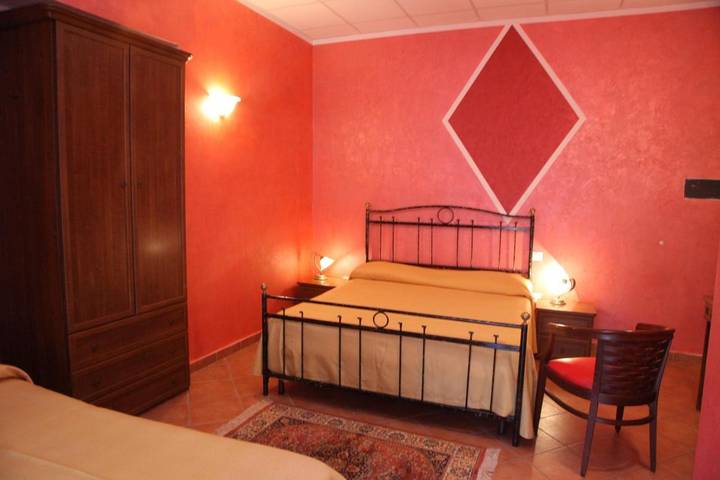 Gîte pour 2 personnes, avec Balcon à Paola - 2