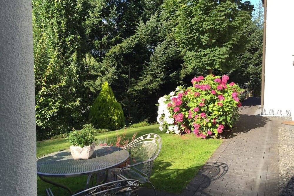 Ganze Wohnung, Liebevoll eingerichtete 5* Fewo (120qm) - schönste Naturlandschaft von Leiwen in Leiwen, Moseleifel