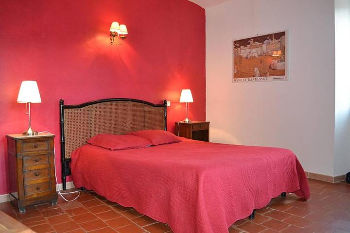 Chambre d’hôte pour 5 personnes, avec vue et balcon