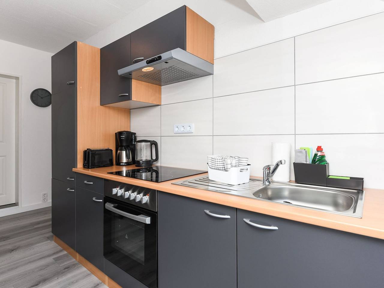Ganze Ferienwohnung, Haus Auszeit Crusoh in Schweindorf - Ferienwohnung Morgenrot in Schweindorf, Landkreis Wittmund