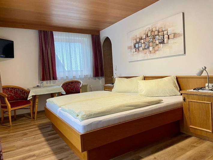 Chambre d’hôte pour 2 personnes, avec vue et jardin à Mayrhofen - 4