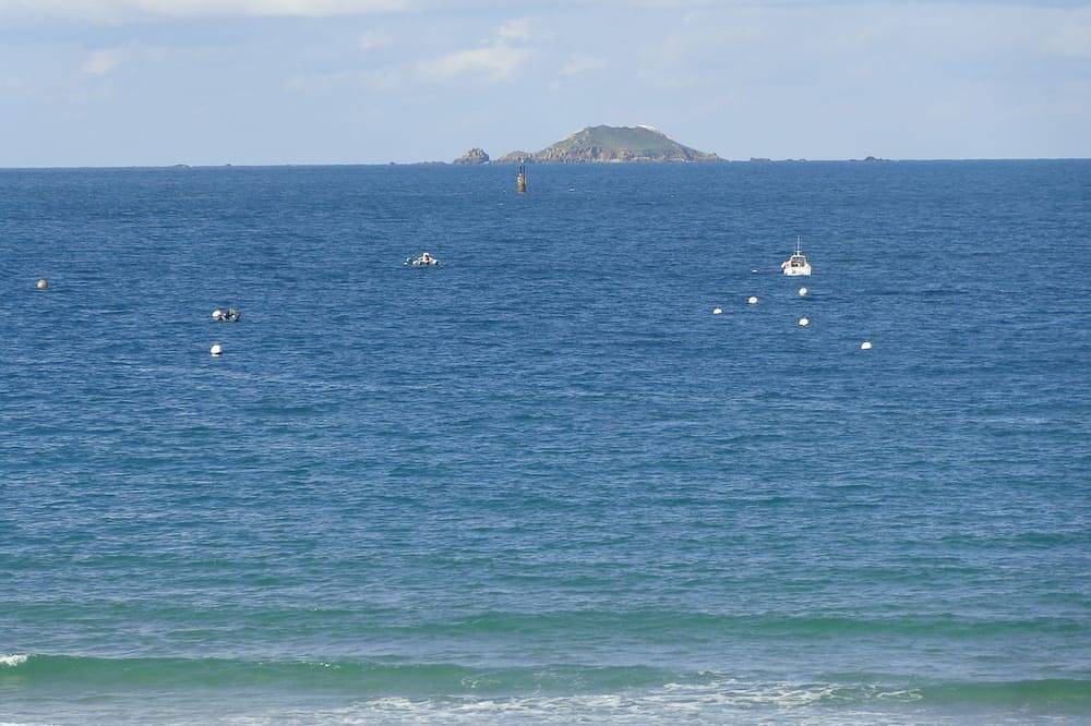 Ganze Wohnung, Wohnung Mit Terrasse Zum Strand Und Zu Den Sieben Inseln 2-6 Pers in Perros-Guirec, Rosa Granitküste