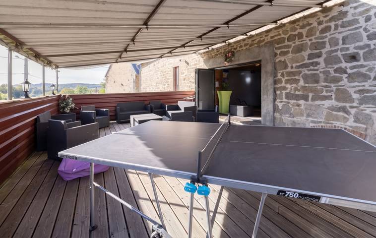 Villa à Gouttières — 350 m² avec piscine privée in Gouttières, Puy-de-Dôme
