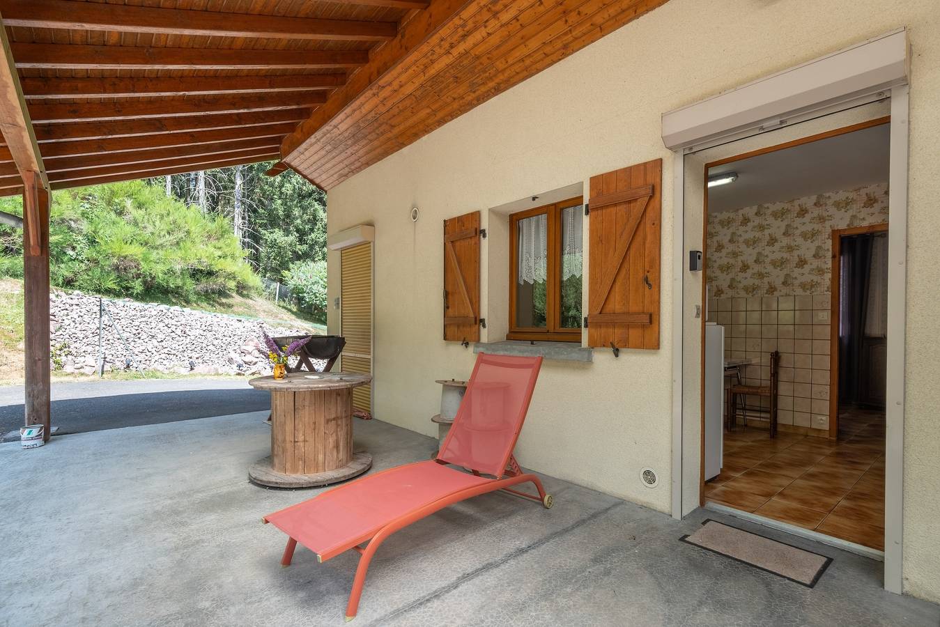 Ganze Wohnung, Apartment „La Petite Caille - 5“ mit Wlan in Plombières-les-Bains, Regionaler Naturpark Belchen der Vogesen