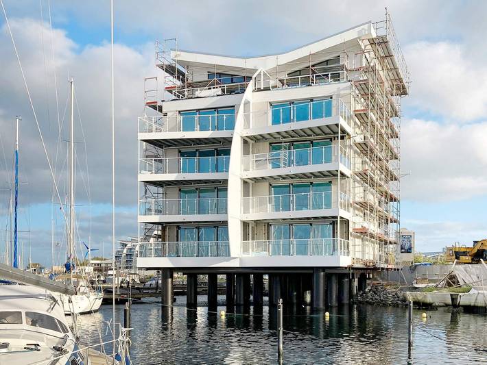 Ferienwohnung für 6 Personen, mit Balkon und Whirlpool sowie Terrasse und Sauna an der Kieler Bucht