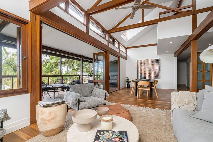 Holiday home for 8 people, with balcony in Byron Bay