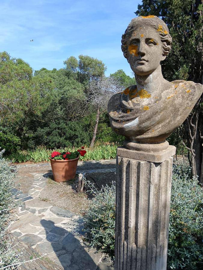 Casa rural para 30 personas, con piscina además de vistas y jardín en Cadaqués - 3