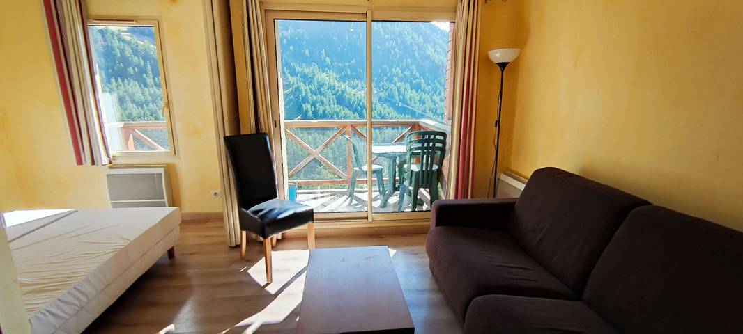 Appartement de vacances pour 4 personnes, avec balcon à Isola