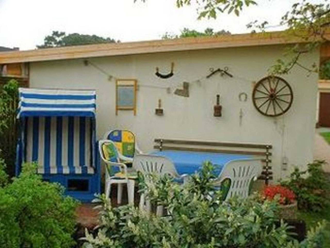 Wegemund, Helma - Haus Frohsinn - Fw 1 - Fewo Frohsinn 1 in Ückeritz, Bernsteinbäder
