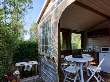Static Caravan for 5 People in Terrasson-Lavilledieu, Périgord Noir, Photo 2