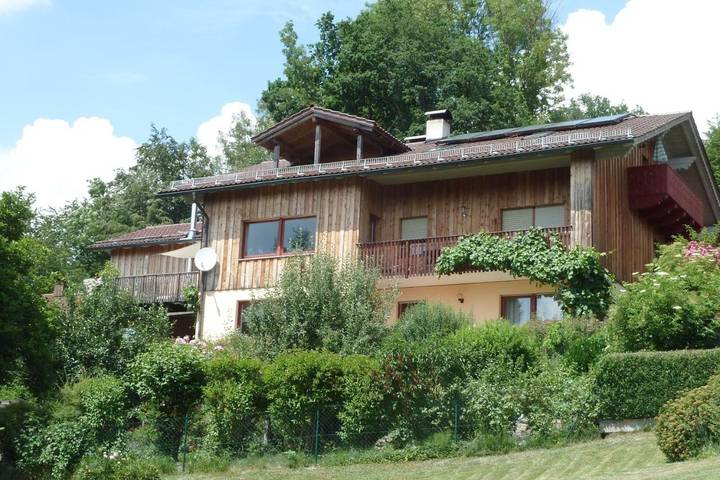 Ferienwohnung für 4 Personen, mit Balkon und Terrasse sowie Sauna in Schönberg (Bayern)