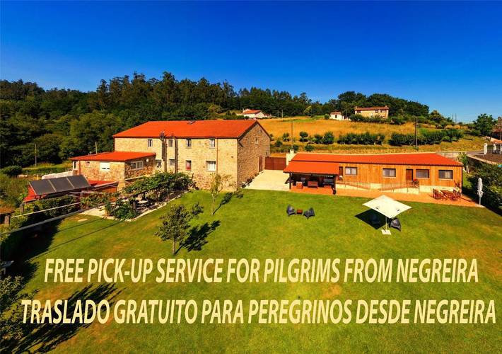 Casa rural para 5 personas, con vistas y jardín en La Baña