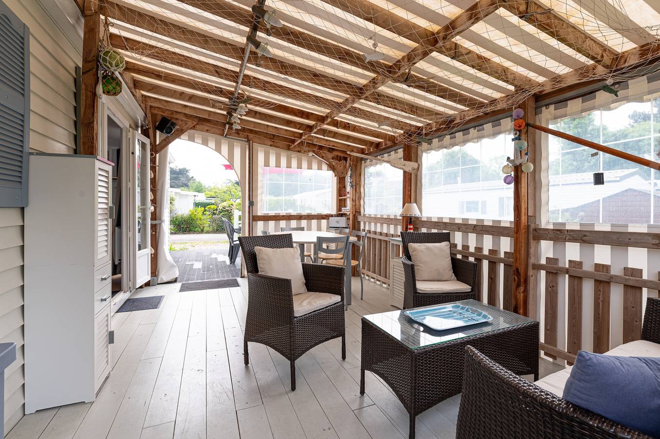 Mobilhome 'Mobilhome 6 Pers - Piscine' avec piscine partagée, terrasse partagée et jardin privé in Saint-Gildas-de-Rhuys, Côte des Mégalithes