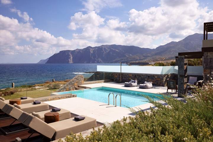 Strandhaus für 6 Personen, mit Balkon und Pool sowie Garten und Sauna auf Kreta