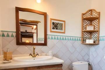 Holiday Rental for 5 People in Órgiva, Granada Province, Photo 4