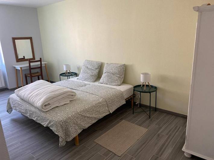 Location de vacances pour 2 personnes, avec jardin et terrasse à Luceau - 2