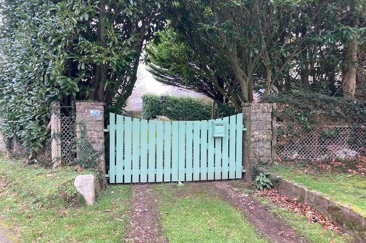 Location de vacances pour 10 personnes, animaux acceptés à Angiens