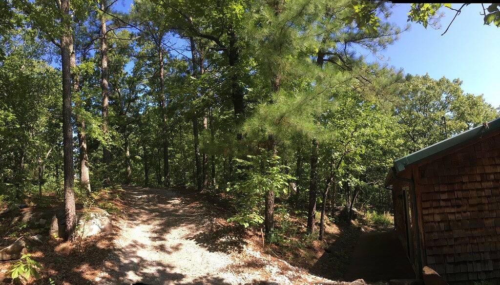 Ruhige Hüttenminuten vom Tenkiller See entfernt. Familien- oder paarfreundlich. in Lake Tenkiller