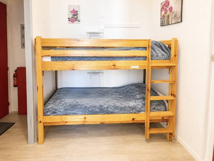 Ganze Wohnung, Charmante 2-Zimmer-Kabine mit Parkplatz und Haustiere erlaubt in Sète in Sete, Mittelmeerküste (Frankreich)