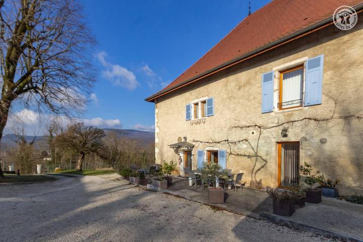 Location de vacances pour 2 personnes, avec jardin à Champagneux - 2