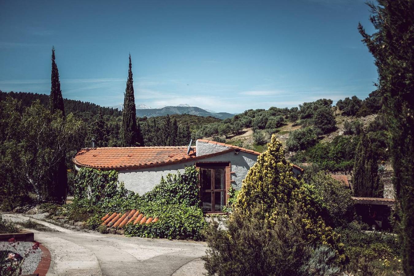 L'Atelier de Canterrane in Castelnou, Côte méditerranéenne (France)