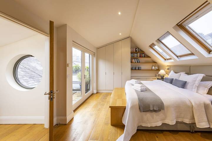 Ferienwohnung für 6 Personen, mit Whirlpool und Balkon in Dublin - 2