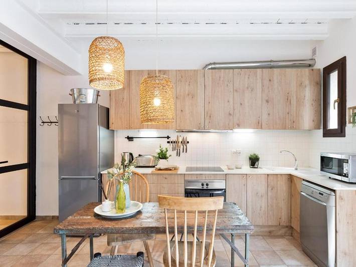 Location de vacances pour 5 personnes, avec jardin ainsi que terrasse et piscine à Sant Mori - 3