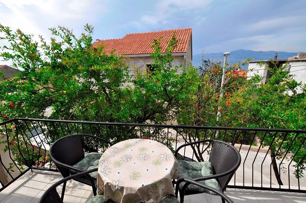 Apartament Wakacyjny dla 5 osoby w Postira, Brac