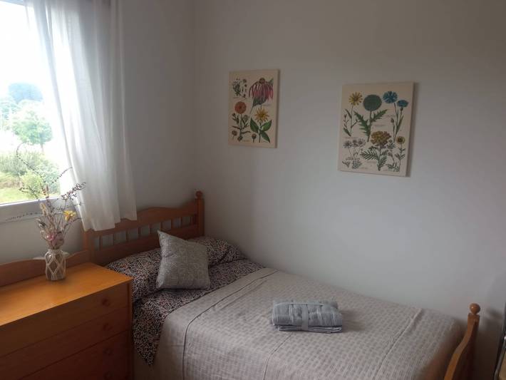Apartamento de vacaciones para 5 personas, con Balcón/Terraza además de Jardín y Vistas en Provincia de Lugo - 2