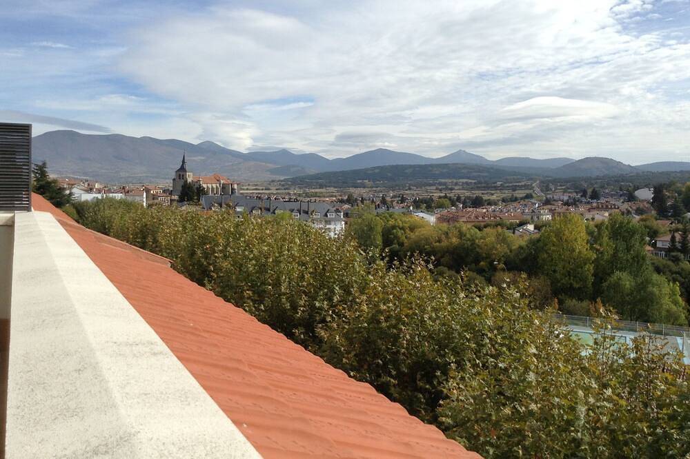 Ganze Wohnung, Zentrale Wohnung mit herrlichem Blick in El Espinar in El Espinar, Segovia Provinz